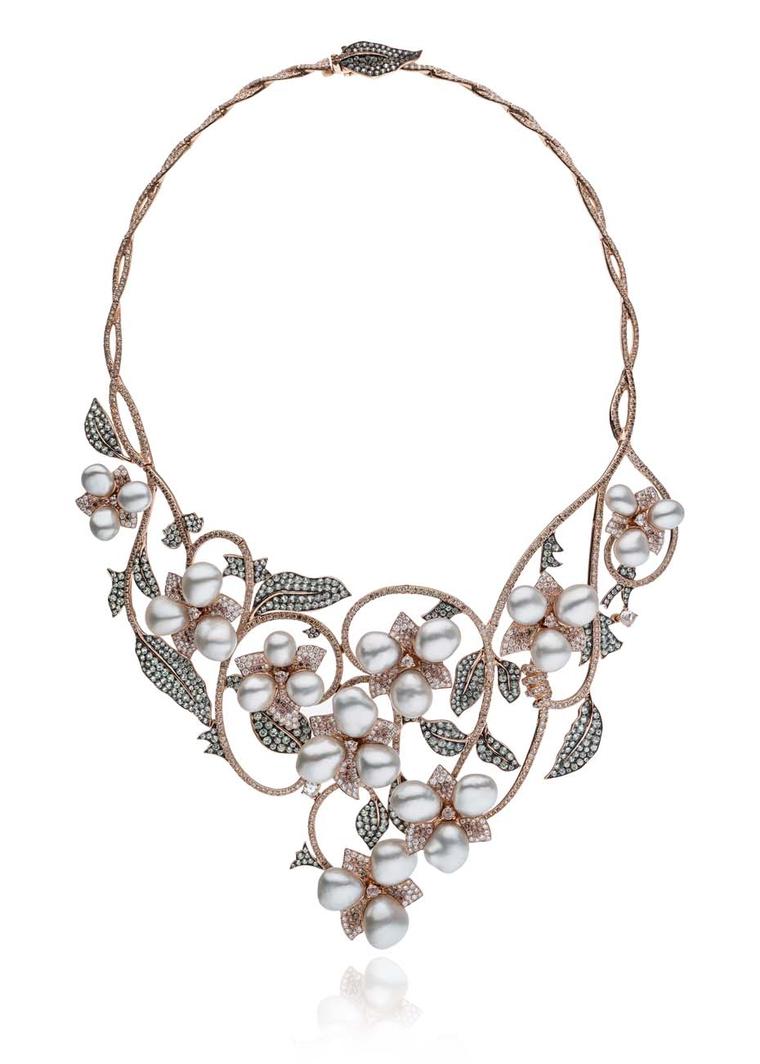Australian pearls beguile the country s top designers with their shimmering lustre The Jewellery Editor